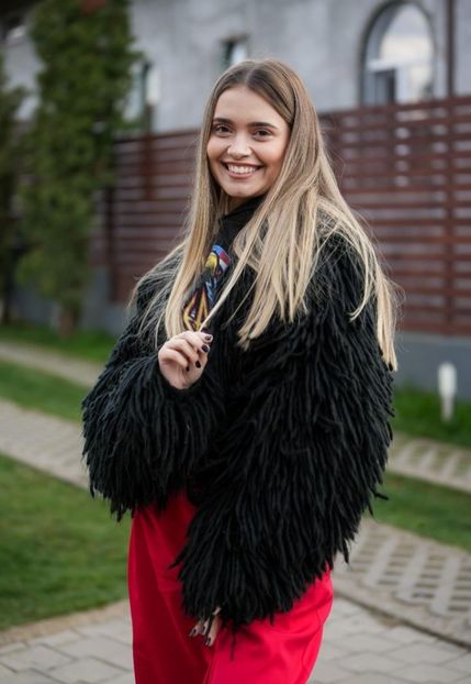  - Lia sotia sotului meu