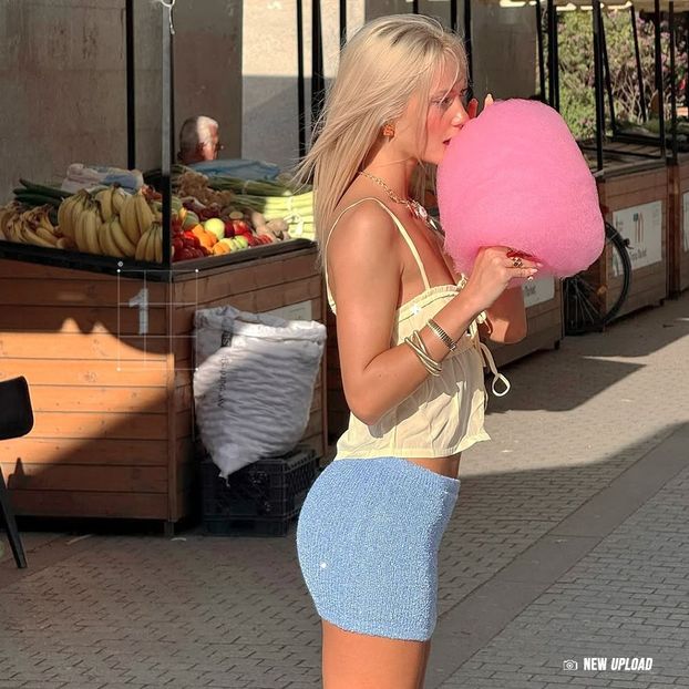 ²¹⳽htator　‘ʄᥱᥱḷịṇg⍣ѵịḅrạṇȶ’⸺ᴱᴿᴳᴵ - eyes full of ocean confessions