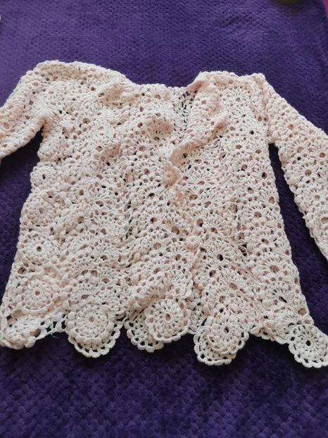  - Haine și jucării II