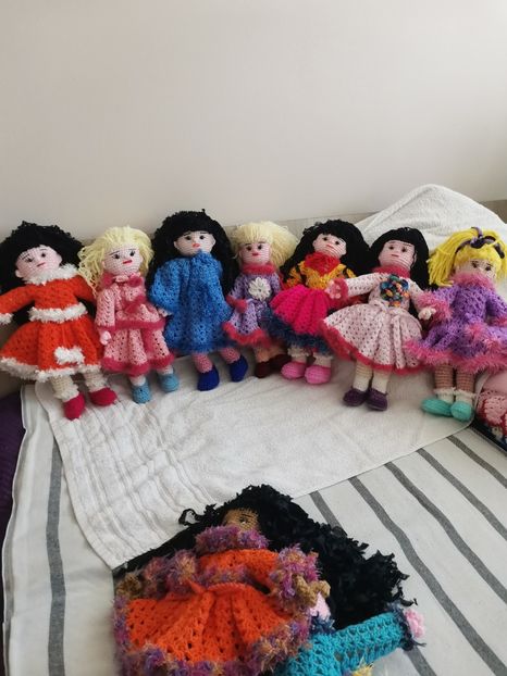  - Haine și jucării II