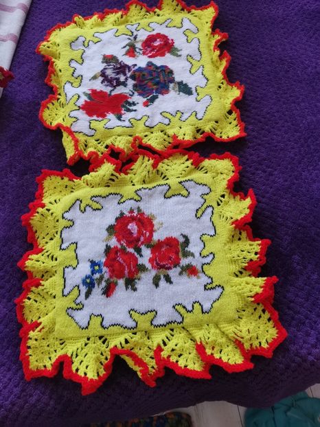  - Haine și jucării II