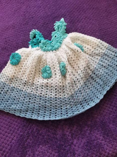  - Haine și jucării II