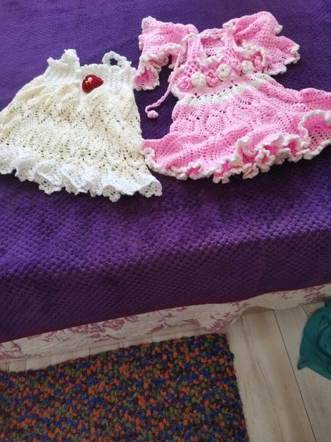  - Haine și jucării II