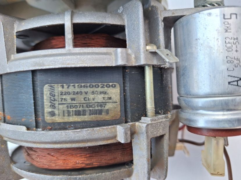  - Motor pompa mas sp vase