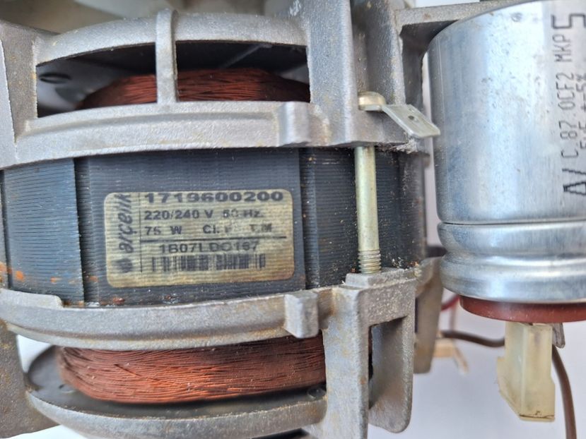  - Motor pompa mas sp vase