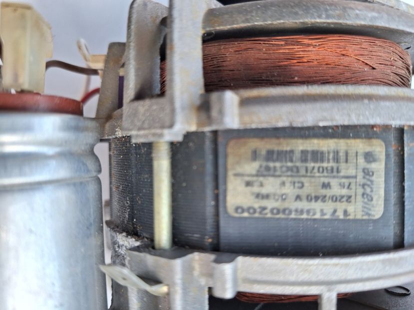  - Motor pompa mas sp vase