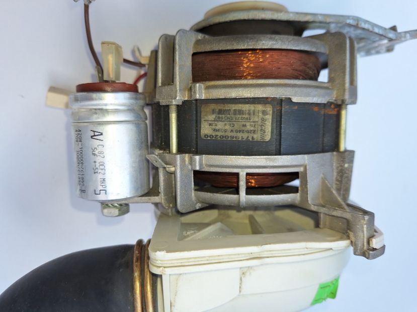  - Motor pompa mas sp vase