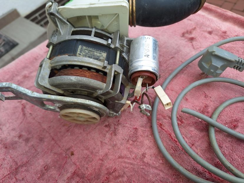  - Motor pompa mas sp vase