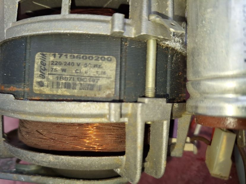  - Motor pompa mas sp vase