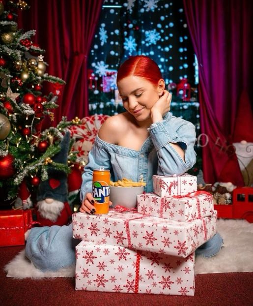 7b6eecfe819ab270cb7bc675258262b8 - La La Band 03