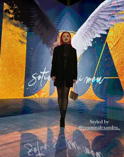 b35df8645d6c27b92917f88e546e984e - La La Band 03