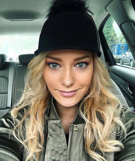  - Alexia Talavutis facebook 1