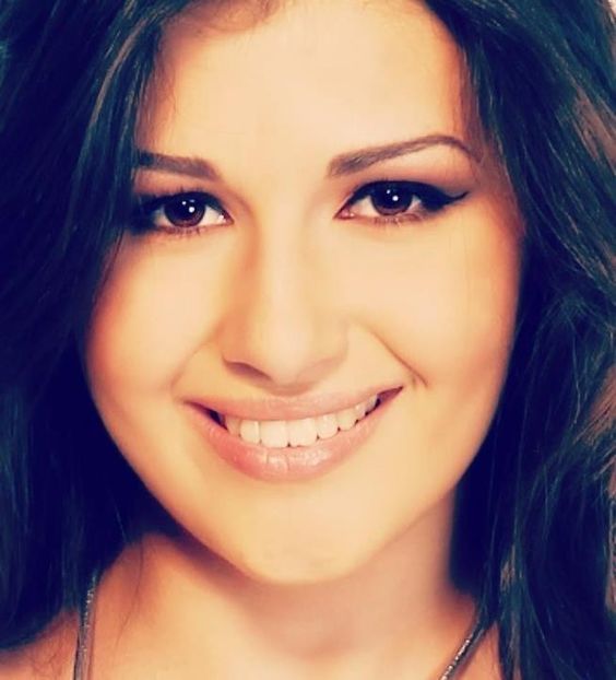  - Alina Gloria Alexia