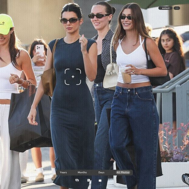 ،06.10 Ꜥℐẹṇṇẹṛ on ²⁰ɑug in Brentwood, CA; leaving a Brandy Melville store. - a universe of exploding stars