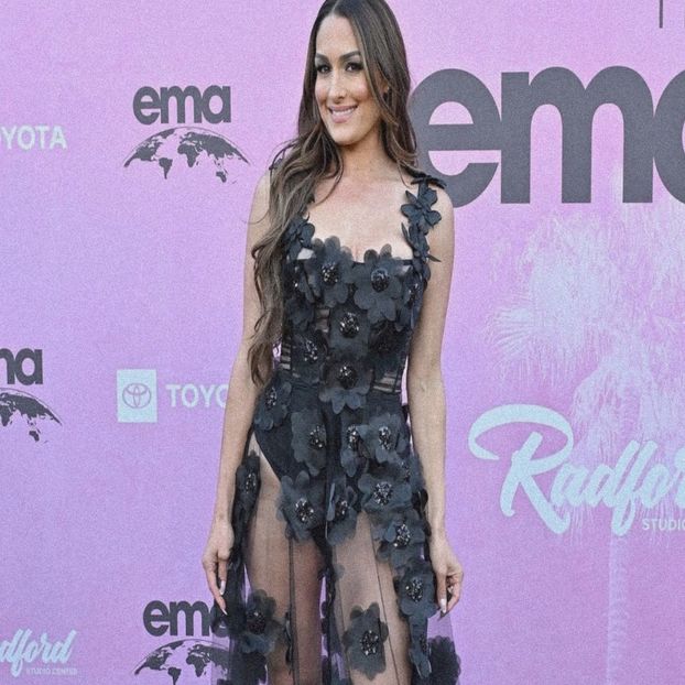 кяιѕтιиα נєикιиѕ ᵖˡᵃʸᵉᵈ ᵇʸ ɴɪᴋᴋɪ ʙᴇʟʟᴀ - Welcome to UCSC