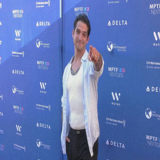 נαяє∂ иємєтн ᵖˡᵃʸᵉᵈ ᵇʸ ᴛʏʟᴇʀ ᴘᴏsᴇʏ - Welcome to UCSC