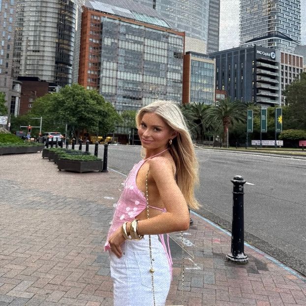 -`ღ´- ѕ¢αяℓєтт fяαzєя, ¢σитєит ¢яєαтσя -`ღ´- - HERstory of the world