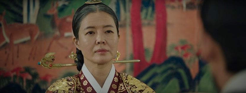 ♛ — Regina Mamă (mama regelui) - The Dynasty - Hidden Thrones