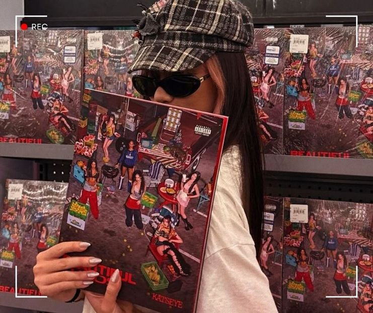 　ᯓ★ ،ᛕatseyeʾsᐟ C̣ạṃẹṛạ♥Ṛọḷḷ · 07.11˒ˊ - let the dawn rest on your lips