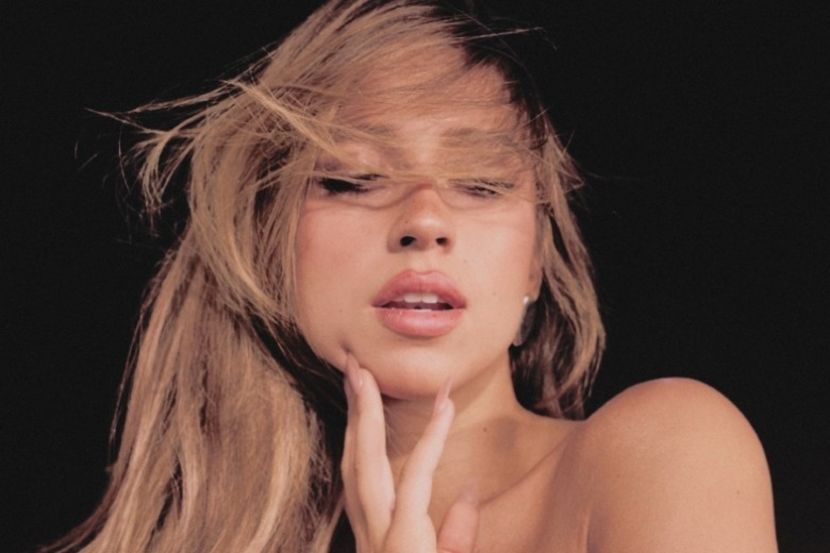 ᐟssᴉɯⳎossessive♡Ṭạṭẹℳ̣c̣Ṛạẹ 　 　¹⁰Noง˓ - Time melts slow in endless nights