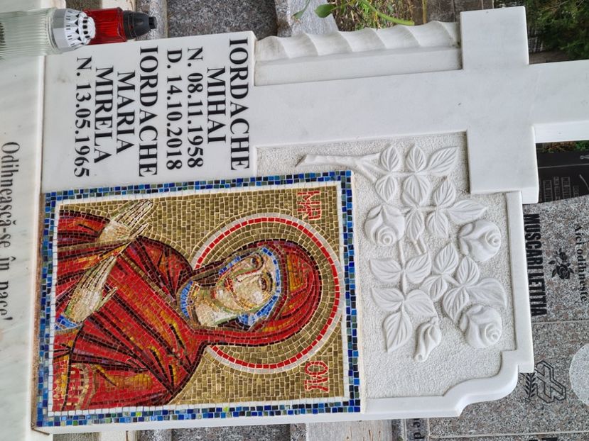  - Alexandra si picturile  ei