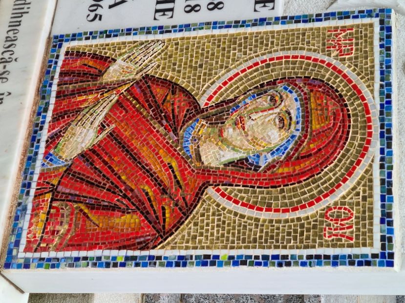  - Alexandra si picturile  ei