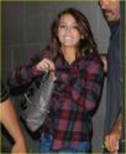 imagesCA7T7BM2 - mIlEy cYrUs