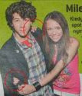 imagesCA9L5C1D - mIlEy cYrUs