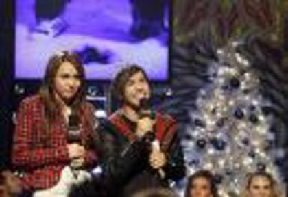 imagesCA41FISV - mIlEy cYrUs