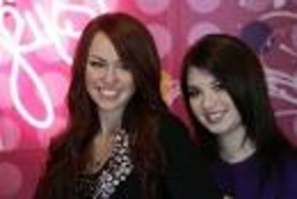 imagesCA69AK6P - mIlEy cYrUs