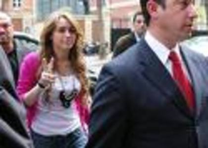 imagesCACX95JU - mIlEy cYrUs