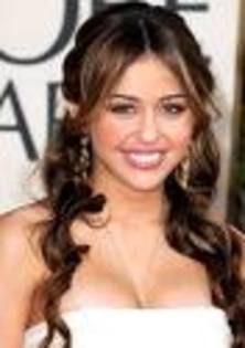 imagesCAJDECA6 - mIlEy cYrUs