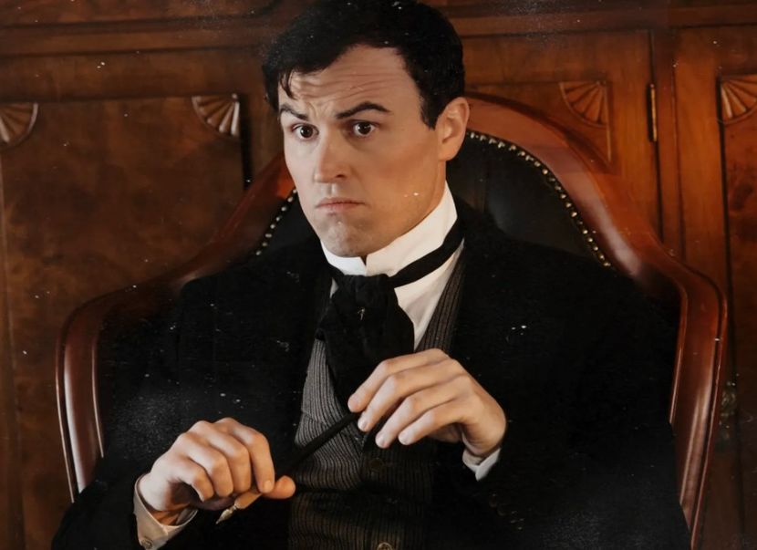 .ೃ࿐ ∶ ᙃr. ᖇoberts ∶ - what have you george?