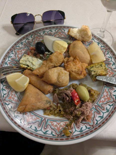 PXL_20251106_132825537 - Tunisia