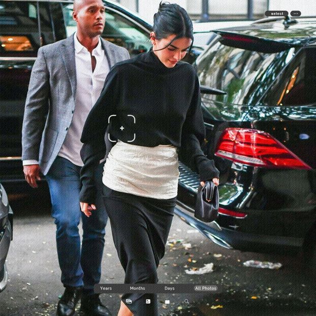 ،16.11 Ꜥℐẹṇṇẹṛ on ¹⁴⳽ep in East Village, NY; arriving at Monsieur Restaurant. - a universe of exploding stars