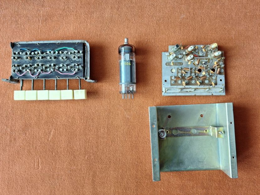  - componente radio lampi