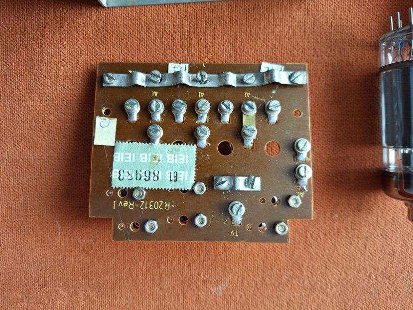  - componente radio lampi