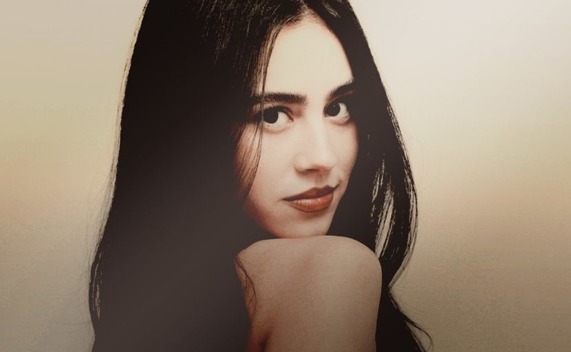 ᴹᴱᴿᵀᴴᵁᴿˑƓíմƖíɑ Rօssí’s˒ توقيعˢᶜᵉⁿᵗSIRÈNE by Fragrance Du Bois. - A Dagger in a Silk Heart