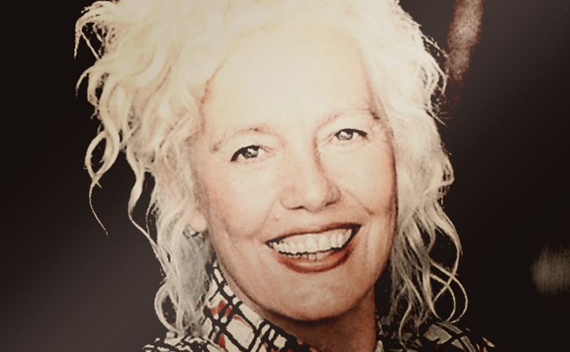 ᵏⁱᵐᵉᵗˢᵘˑLҽաí. ⱮҽƖɑɾօմsҽ’s˒ داخلᵇᵃᵍVivienne Westwood Granny Frame Bag. - A Dagger in a Silk Heart