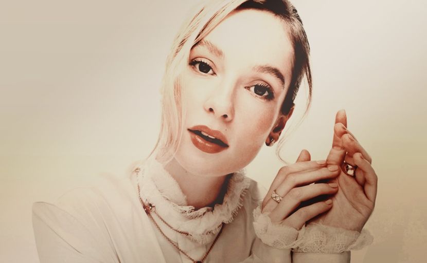 ᴹᴱᴿᵀᴴᵁᴿˑƑҽƖíϲíɑ Ӈɑɾե’s˒ داخلᵇᵃᵍChloé Marcie Small Saddle Bag. - A Dagger in a Silk Heart