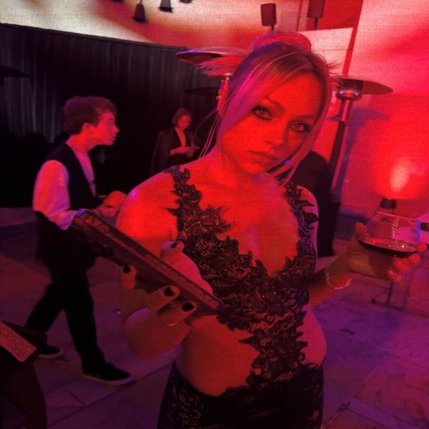 -`ღ´- ℓιν мσяgαи, ρяσfєѕѕισиαℓ ωяєѕтℓєя -`ღ´- - HERstory of the world