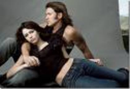 imagesCAWS7RUK - mIlEy cYrUs