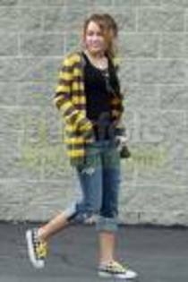 imagesCAYGUH8C - mIlEy cYrUs