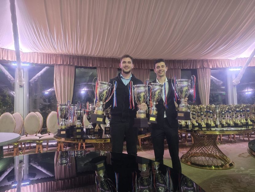 IMG-20251122-WA0150 - 22-11-2025-Expoziție Provinciala Oltenia-Muntenia-Columba-Targu Jiu