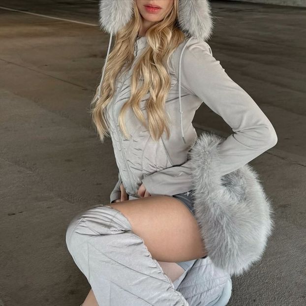 ،25ᵗʰꫜov،　⋆☾ℳ̣ọọṇṿẹịḷ‧ silver ℓịg̣ḥṭ. - shut up and look at the moon