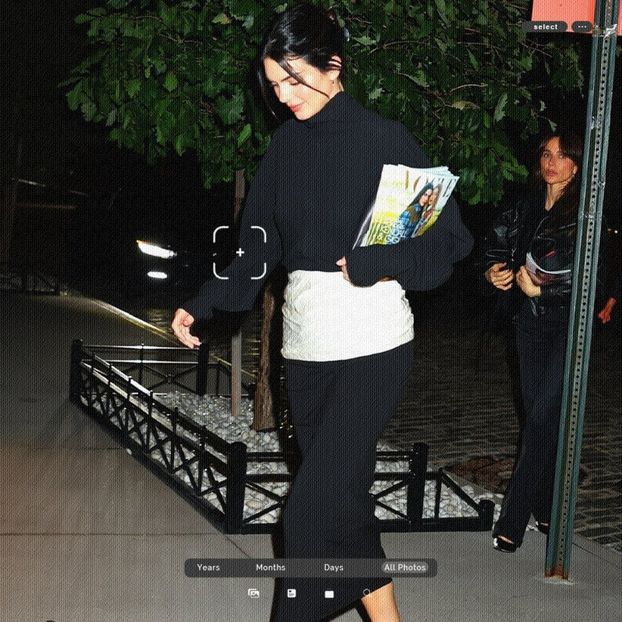 ،27.11 Ꜥℐẹṇṇẹṛ on ¹⁴⳽ep in New York City, NY; arriving at Fouquet’s Hotel. - a universe of exploding stars