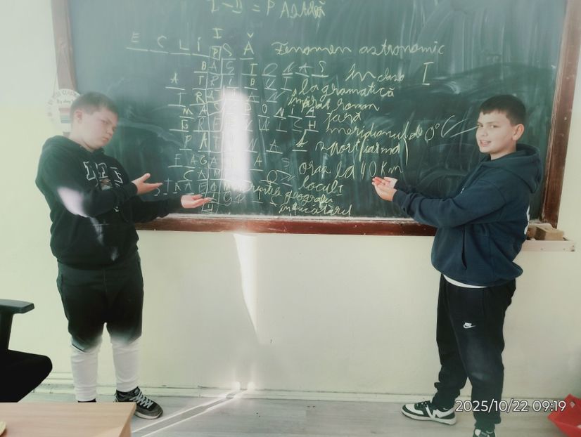 6a Cristi Asztalos si Marian Fernoaga - rebus - 25-26 Hoghiz sapt Verde