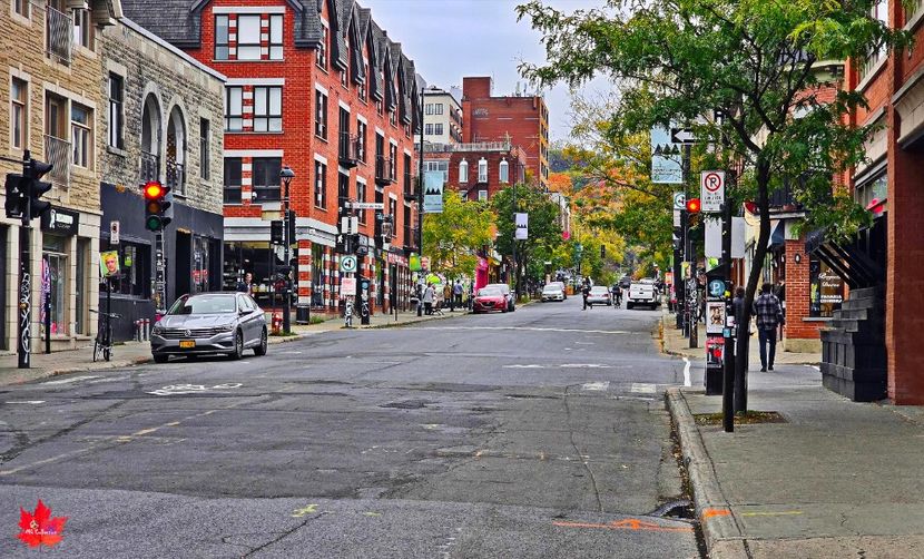 Montreal--Old Town (Plateau Mt.Royal 5) - MONTREAL -- CANADA