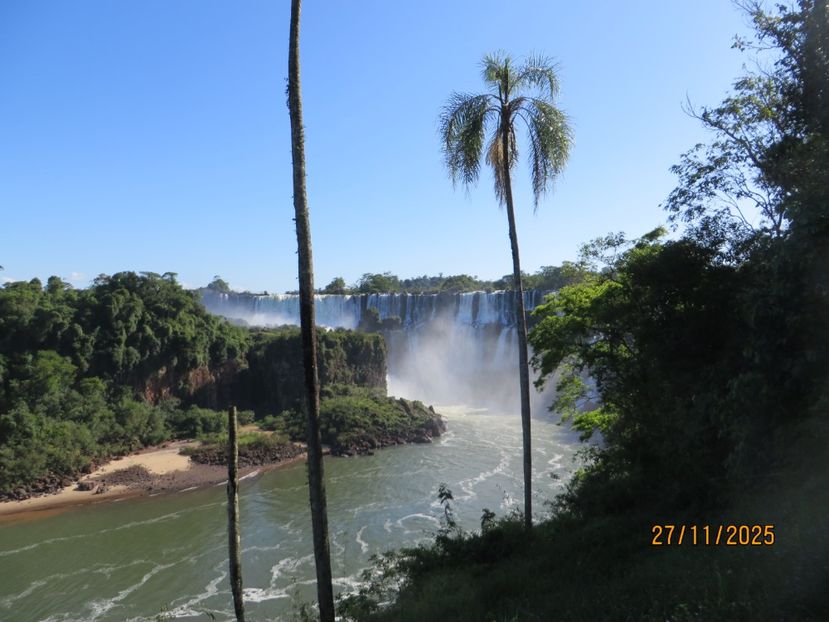  - 2 Cascada Iguazu