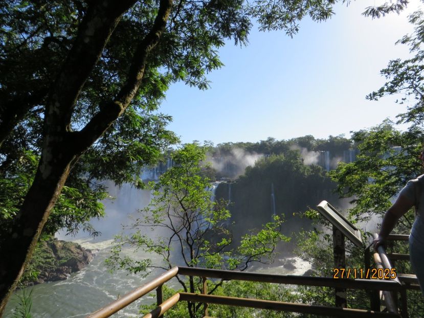  - 2 Cascada Iguazu